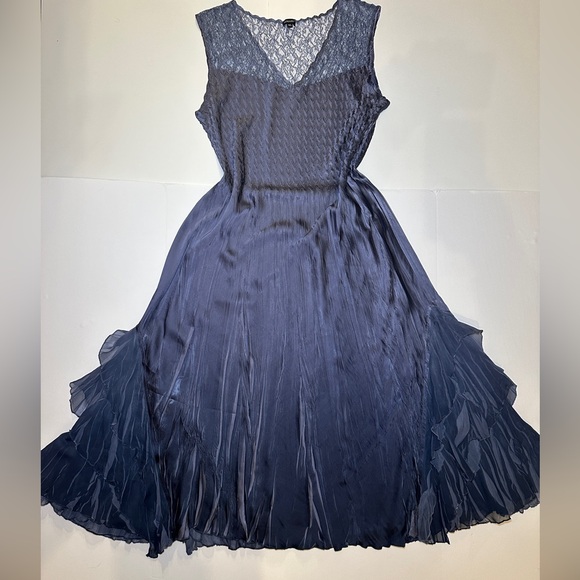 Komarov 2 Piece Dress and Shawl Set XL - Picture 3 of 16